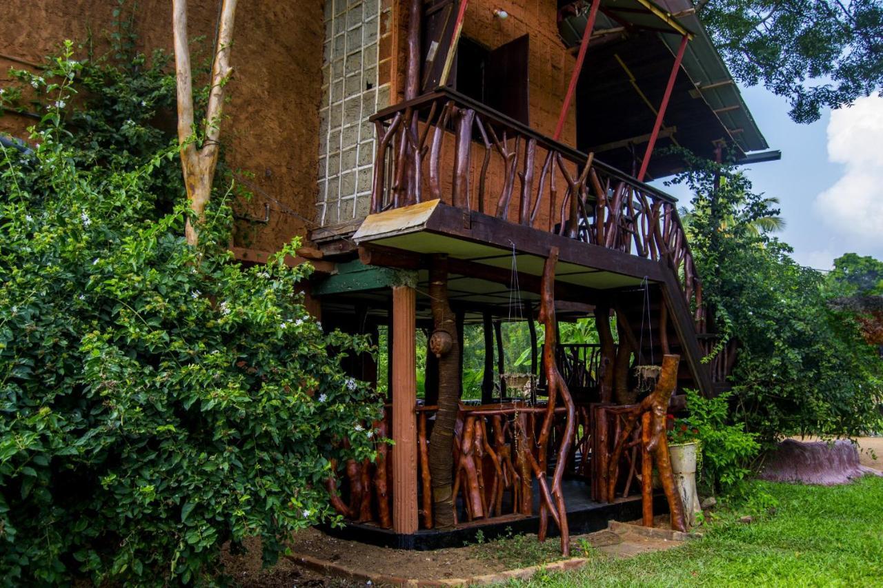 Anushka Nera Nature House Sigiriya Phòng bức ảnh